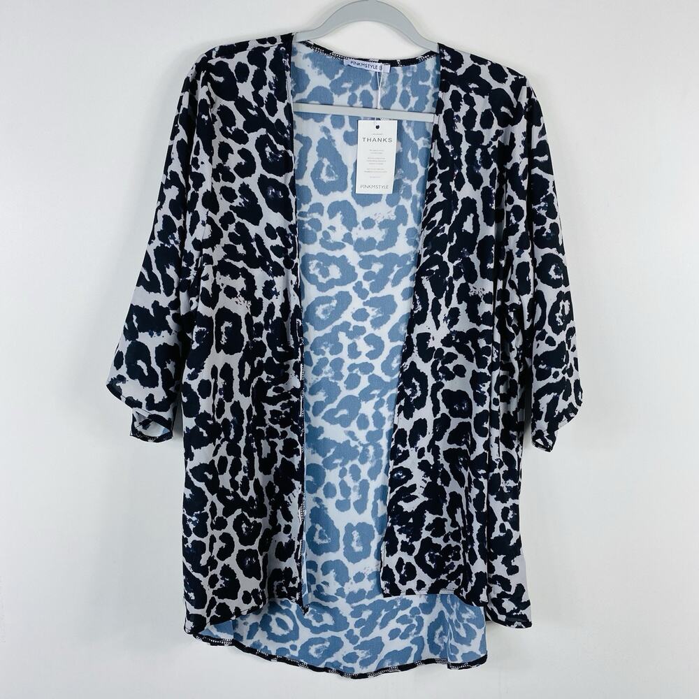 PINKMSTYLE Top Small Animal Print Topper Cardigan 3/4 Sleeve